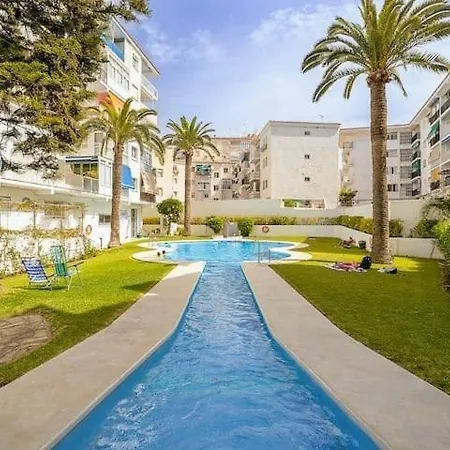 Apartment 1 Bedroom Penthouse With Pool Access, Centre *