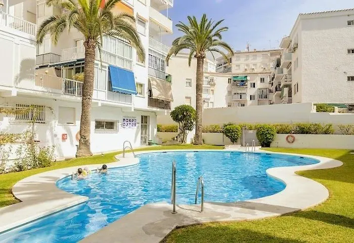 Appartamento 1 Bedroom Penthouse With Pool Access, Centre